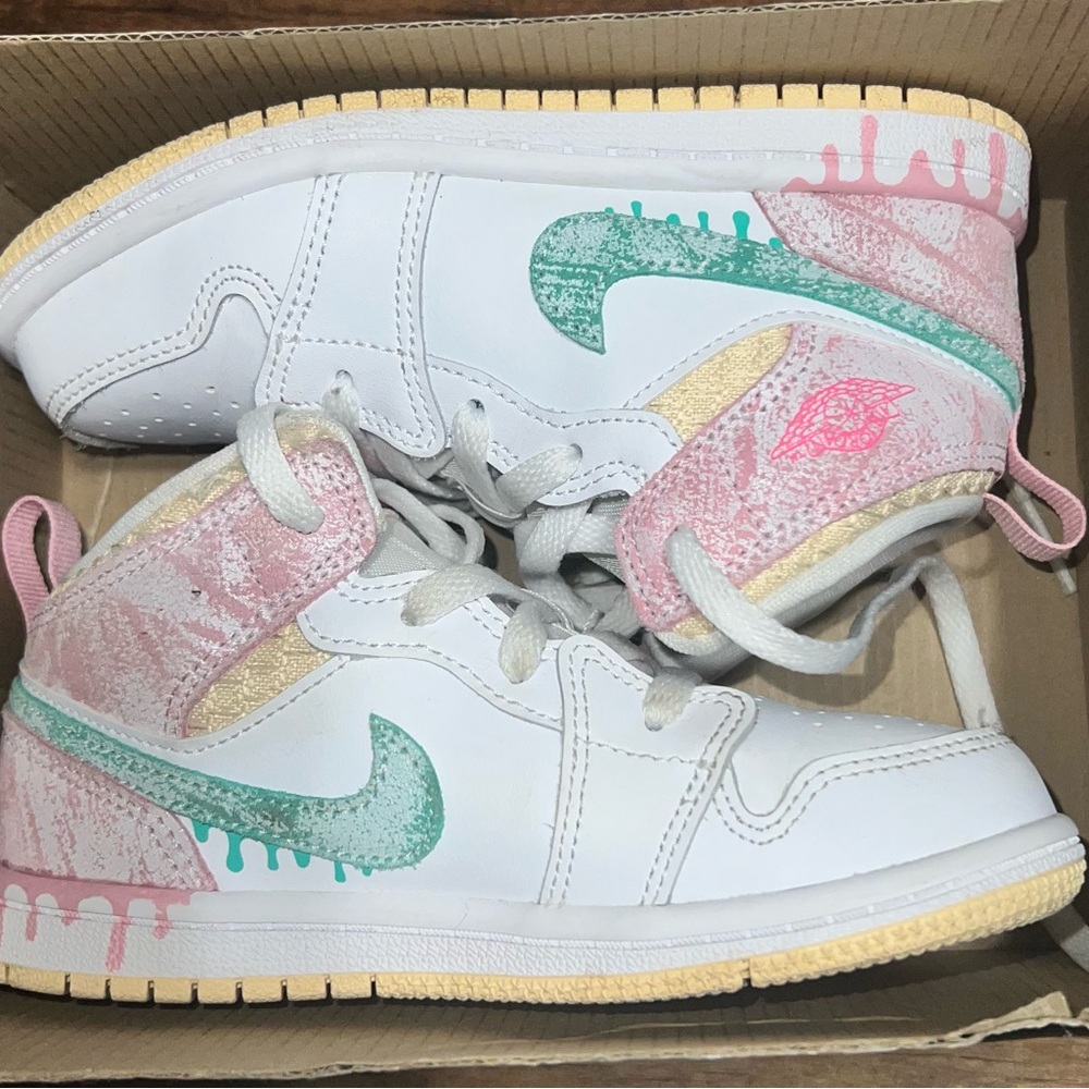 Girls 10C Ice Cream Drip Jordans